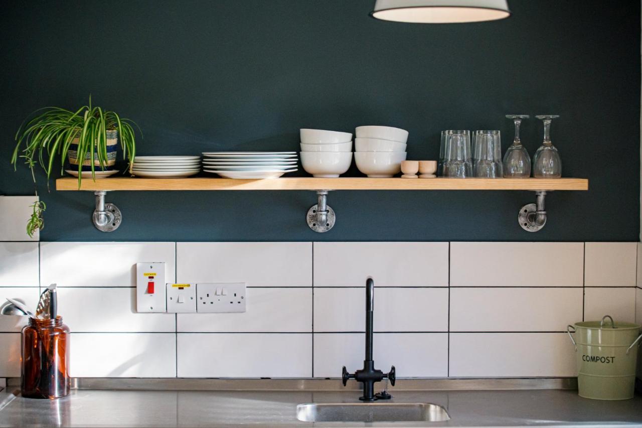 The Roost Appartement Westport Buitenkant foto