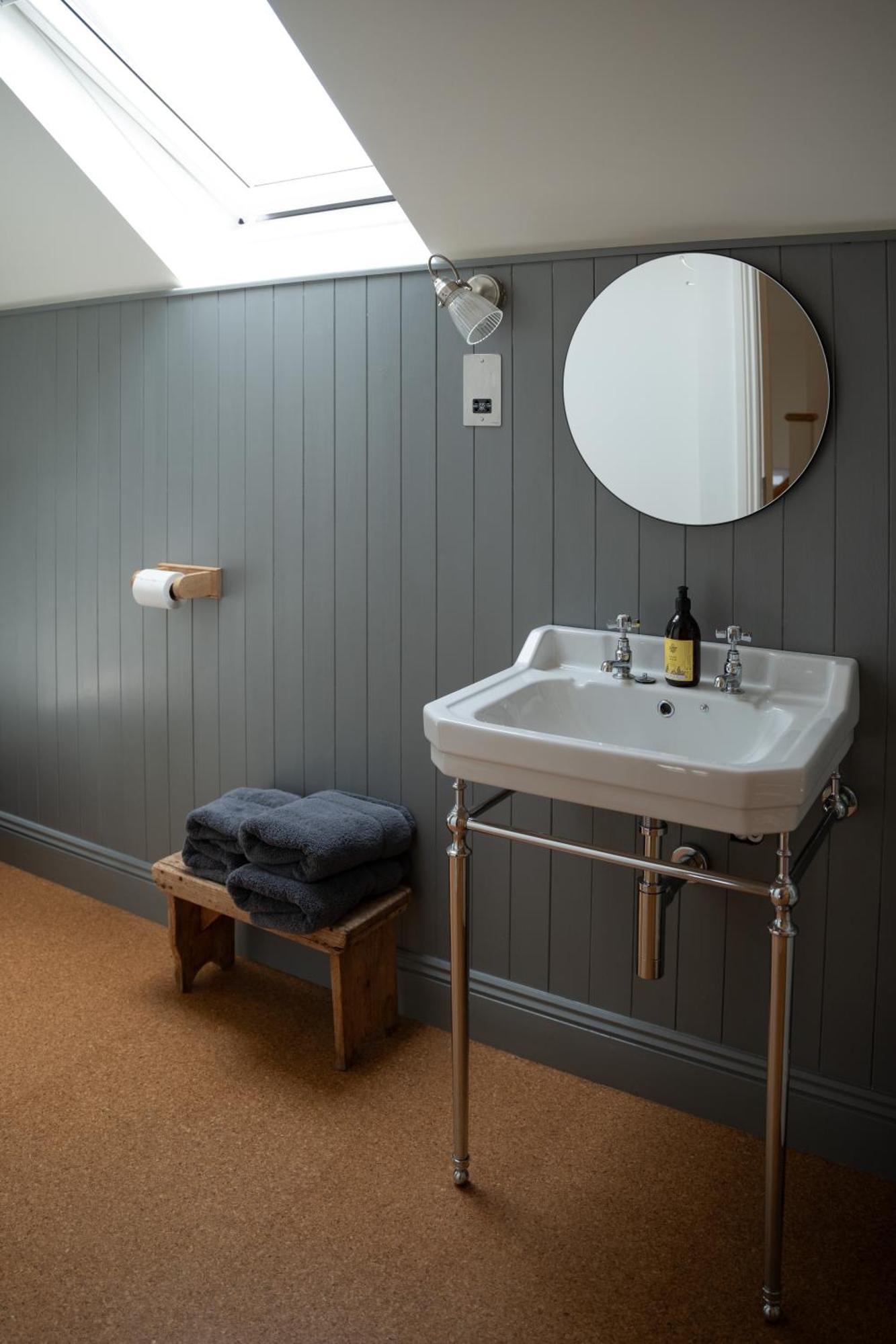 The Roost Appartement Westport Buitenkant foto