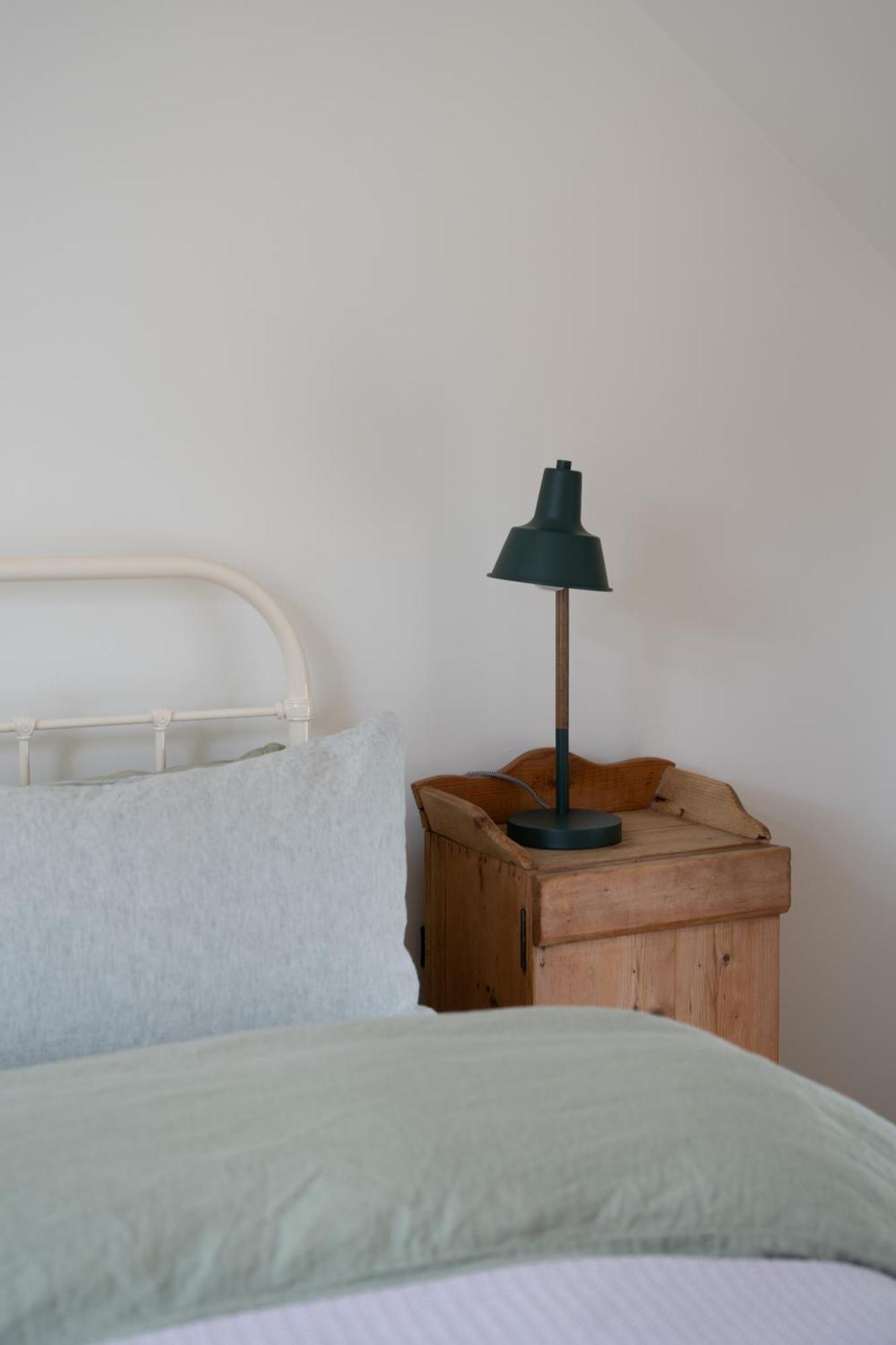 The Roost Appartement Westport Buitenkant foto